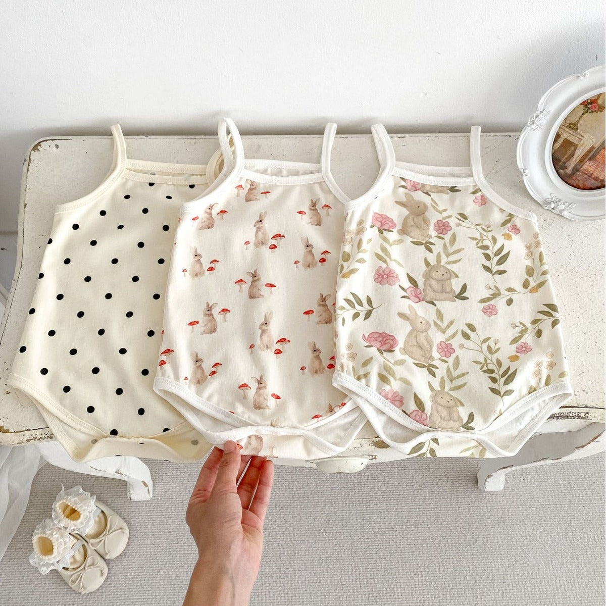 Summer New Design Baby Girls Various Pattern Sleeveless Strap Onesies